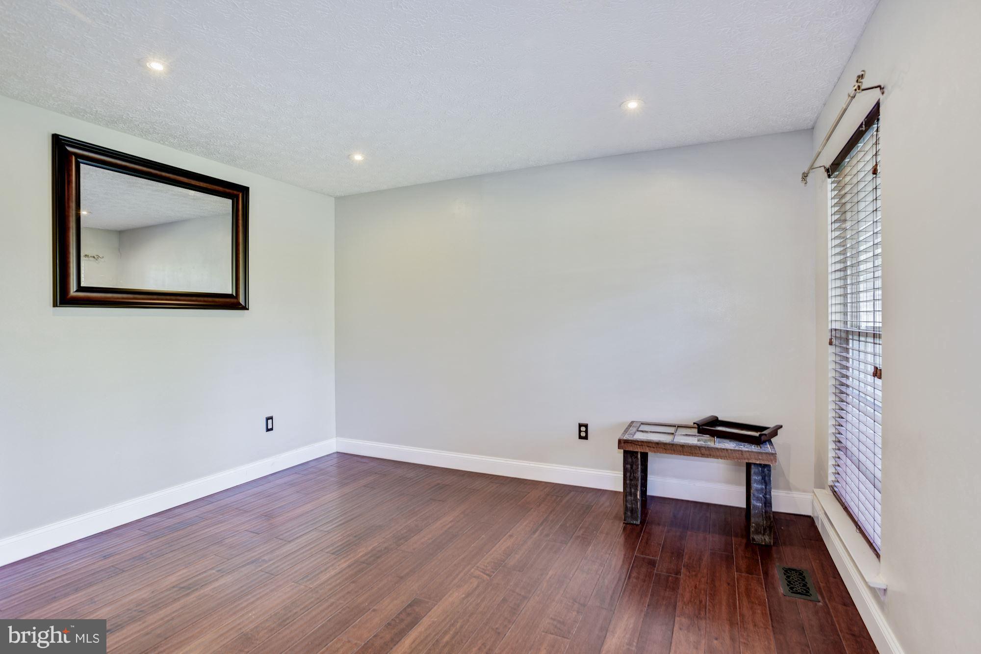 79 Red Toad Road North East, MD 21901 - Photo 5 of 28 Living Room