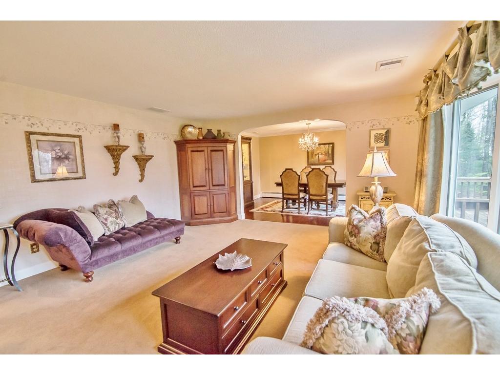 8 Woodside Way Atkinson, NH 03811 - Photo 14 of 34