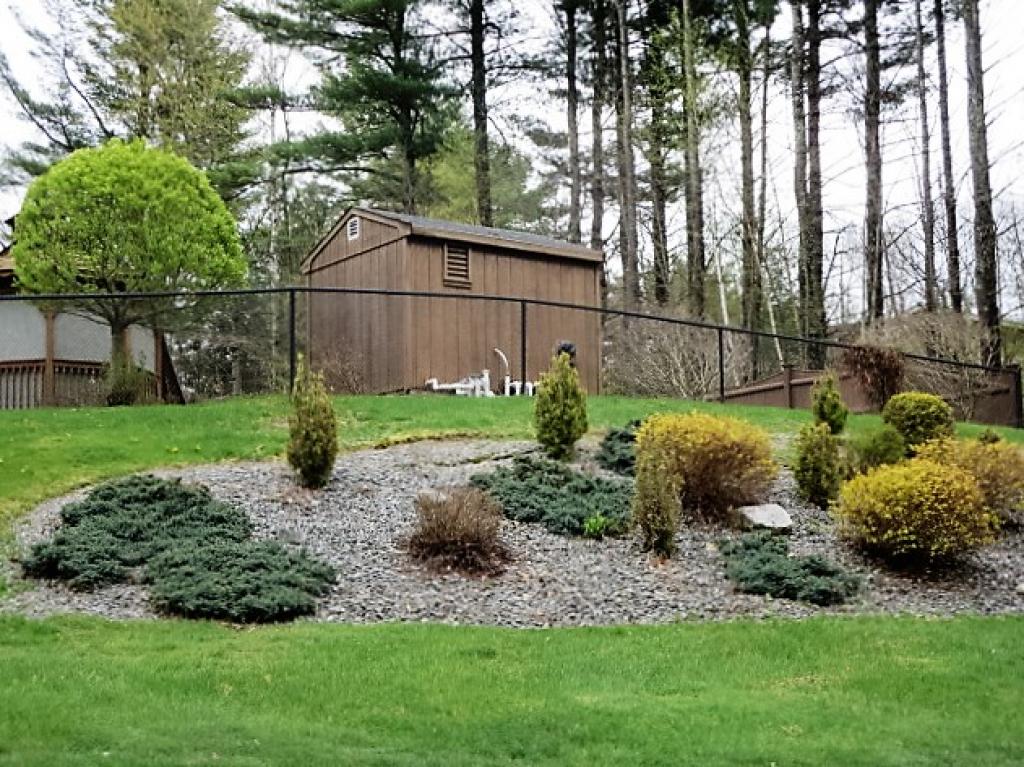 8 Woodside Way Atkinson, NH 03811 - Photo 32 of 34
