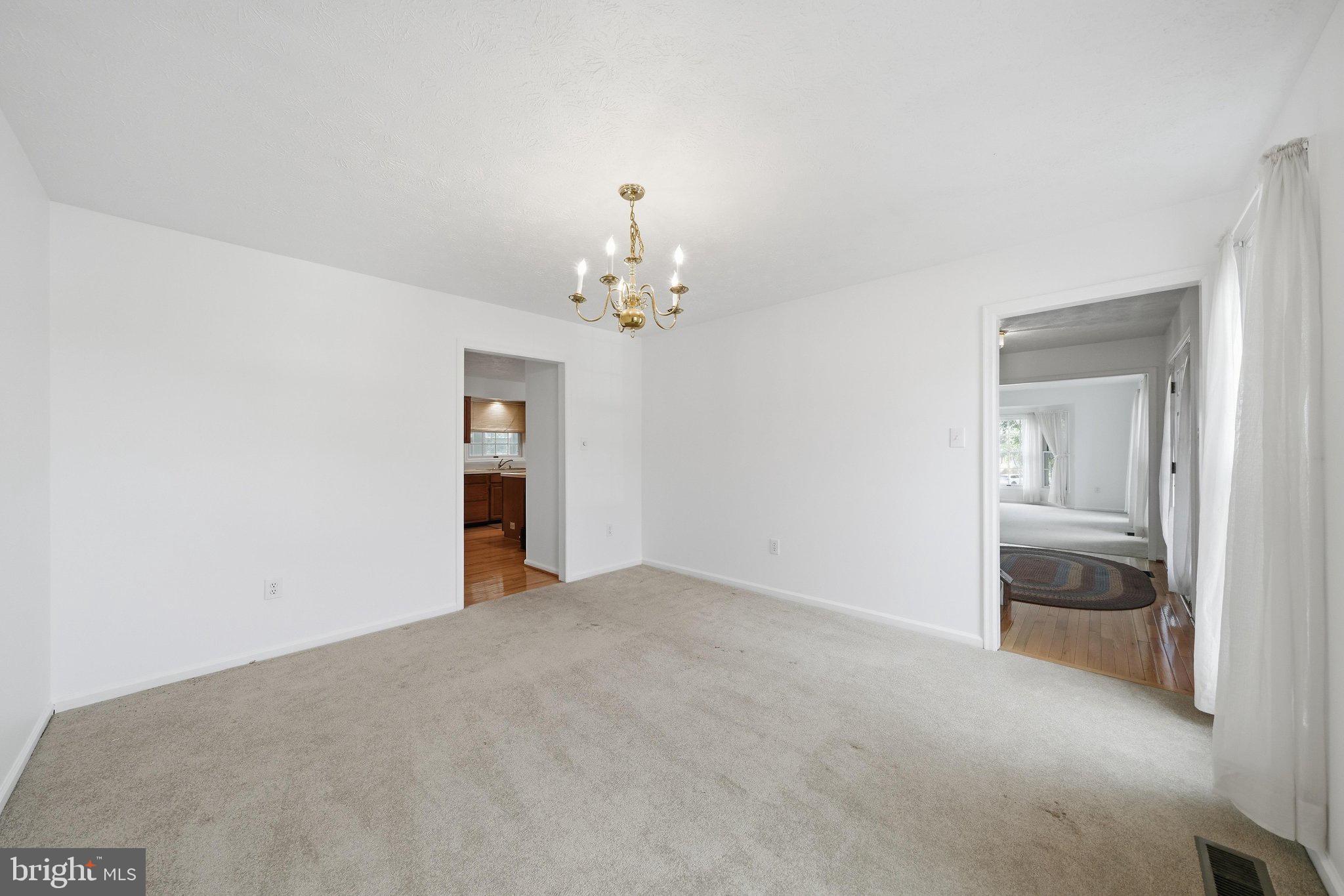 17213 Spates Hill Road Poolesville, MD 20837 - Photo 21 of 64 DSC01898