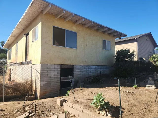 $559,000 | 148 Sierra Vista Drive, El Cajon, CA 92021