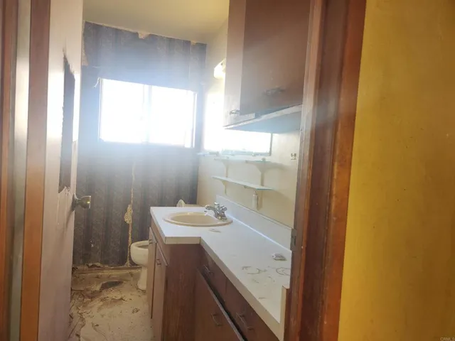 $559,000 | 148 Sierra Vista Drive, El Cajon, CA 92021