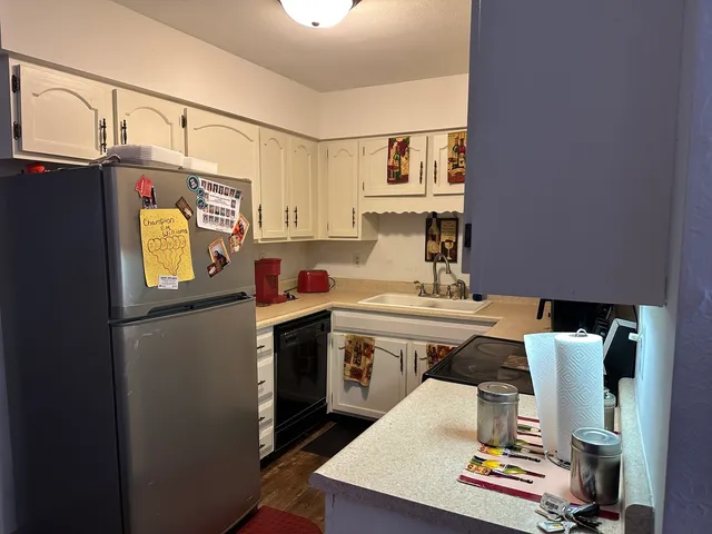 $159,900 | 4327 West Tara Circle, Peoria, IL 61615