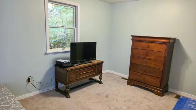 $699,000 | 194 Algonquin Road, Enfield, NH 03748