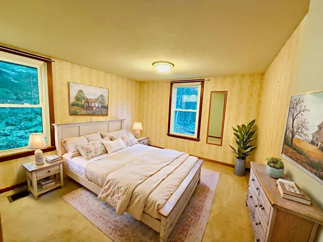 $699,000 | 194 Algonquin Road, Enfield, NH 03748