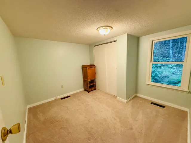 $699,000 | 194 Algonquin Road, Enfield, NH 03748