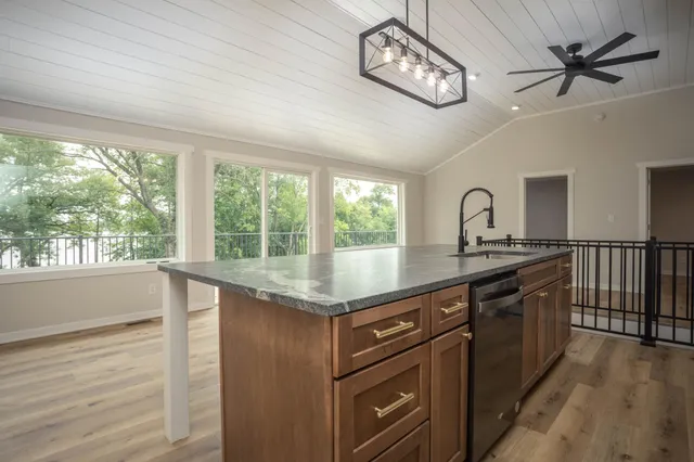 $699,000 | 7591 Lake Ida Way Northwest, Alexandria, MN 56308