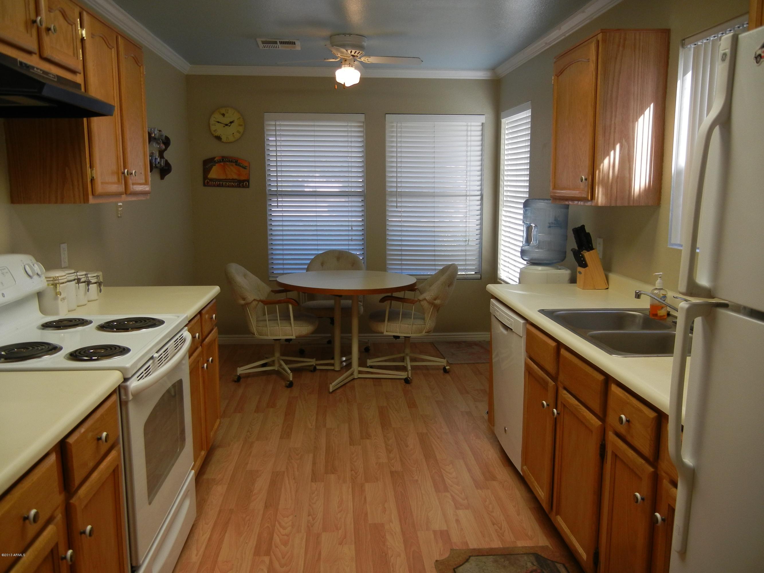 1525 East Mineral Road Gilbert, AZ 85234 - Photo 1 of 21 Kitchen 1