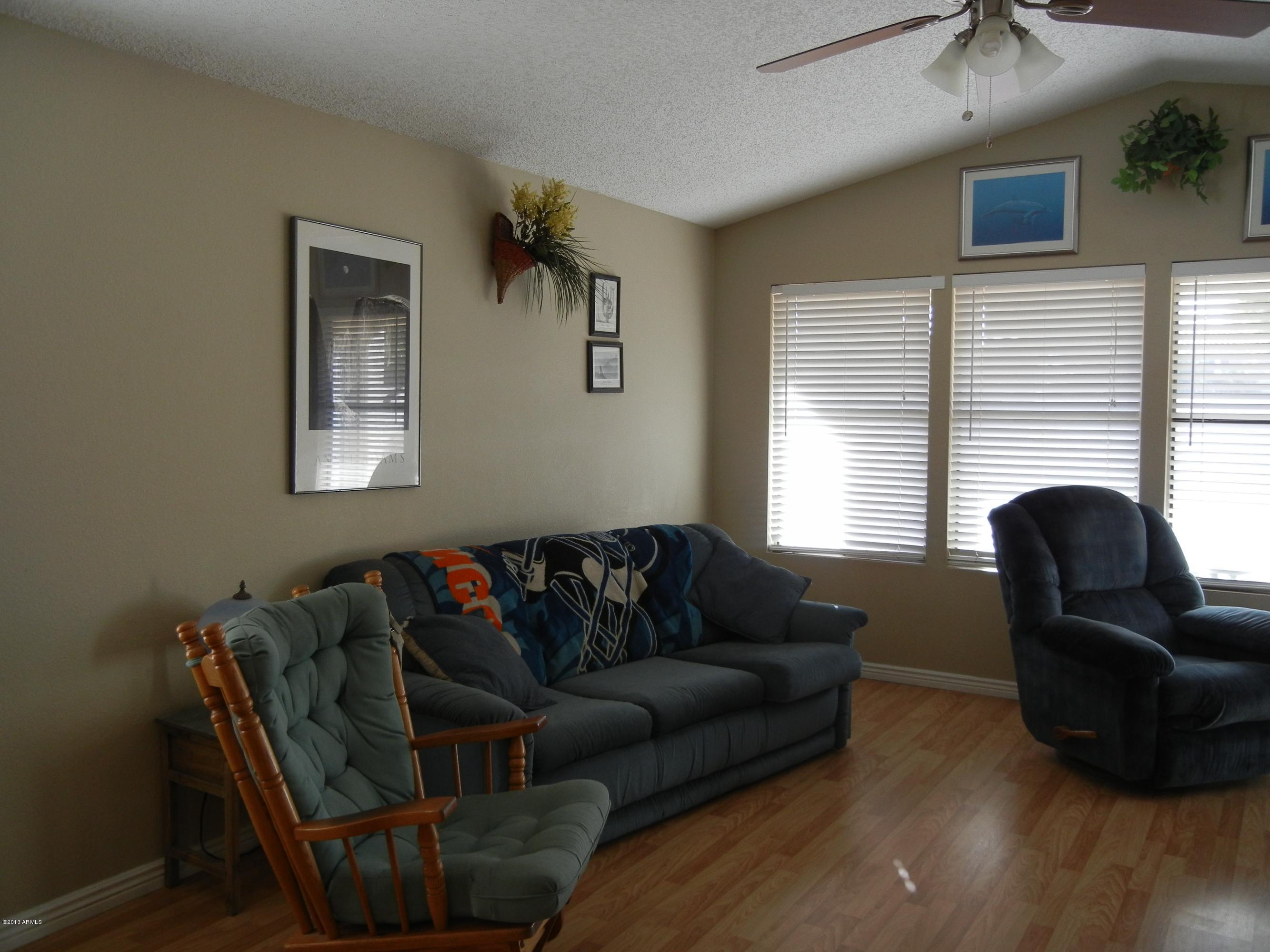 1525 East Mineral Road Gilbert, AZ 85234 - Photo 13 of 21 Living 1