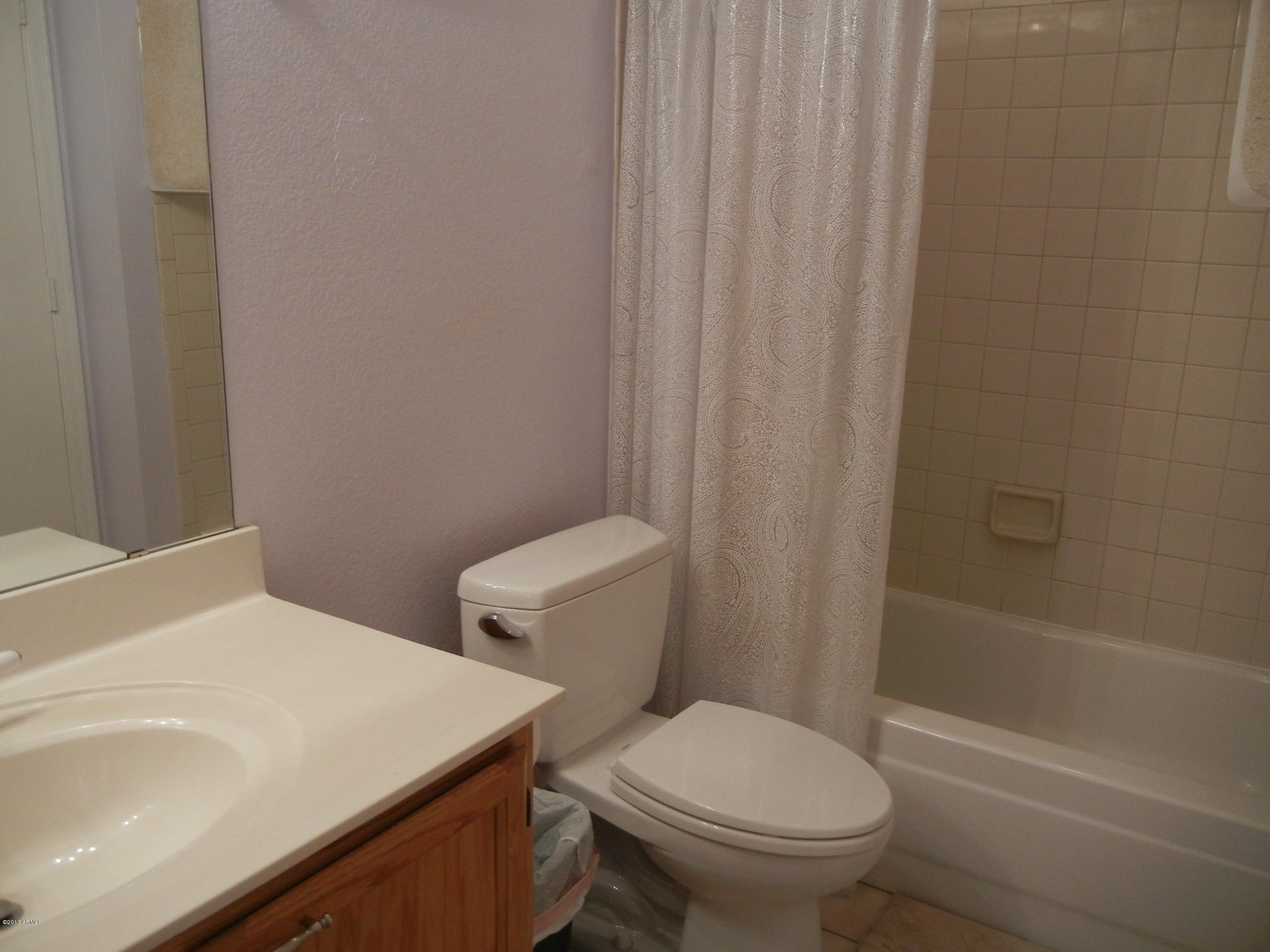 1525 East Mineral Road Gilbert, AZ 85234 - Photo 18 of 21 Bath 2