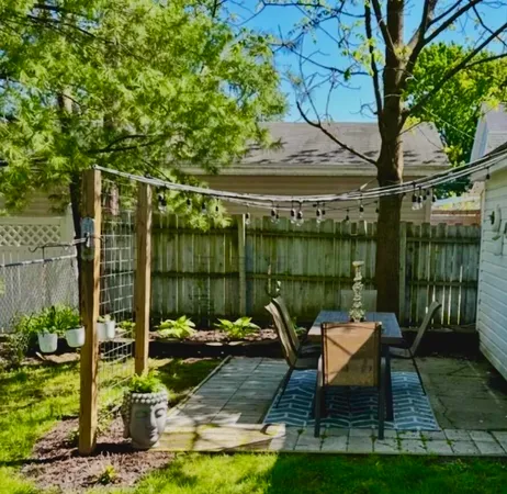 $409,900 | 104 East Locust Street, Three Oaks, MI 49128
