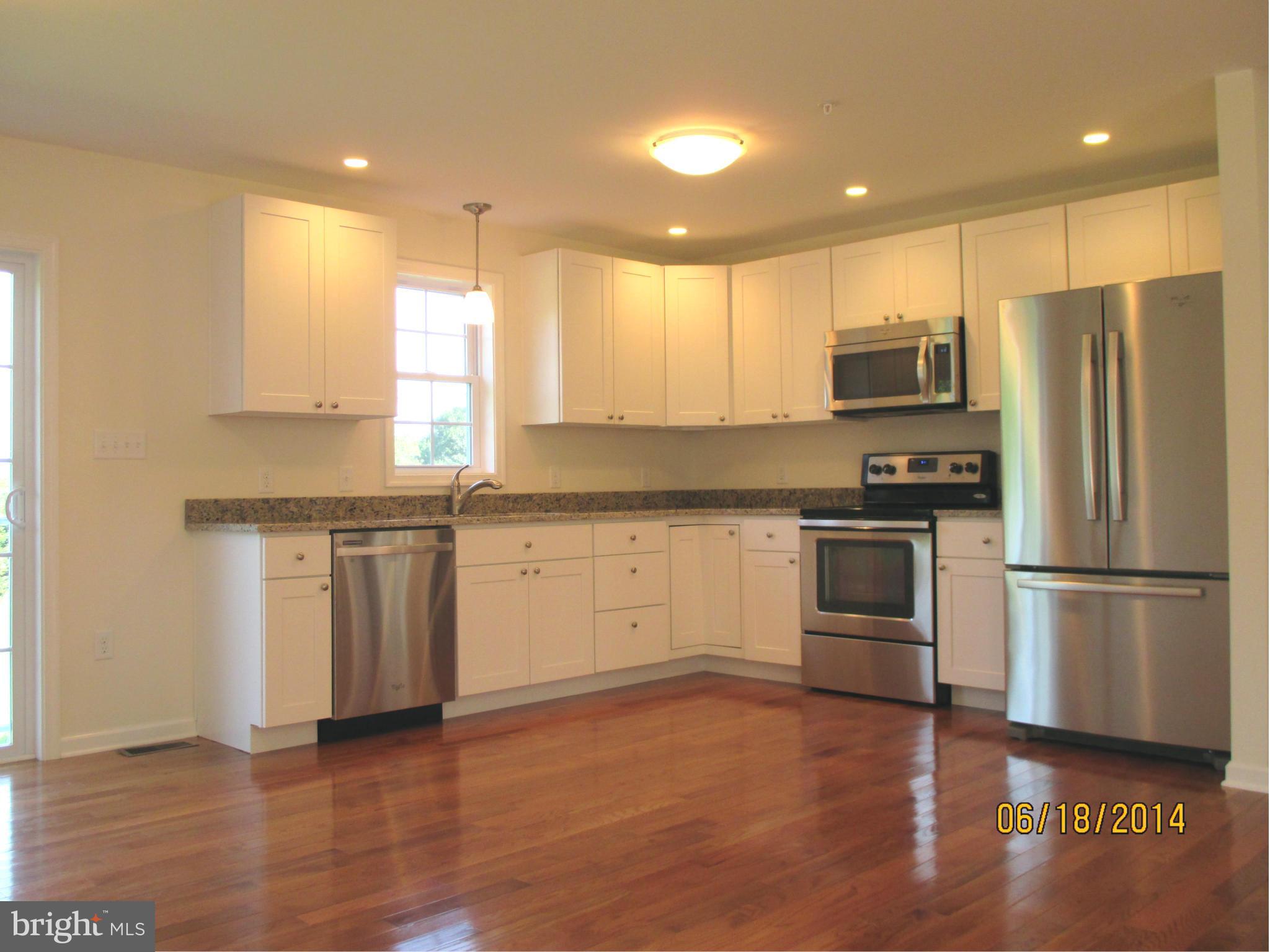 3949 Ridge Road Westminster, MD 21157 - Photo 2 of 29 Interior (General)