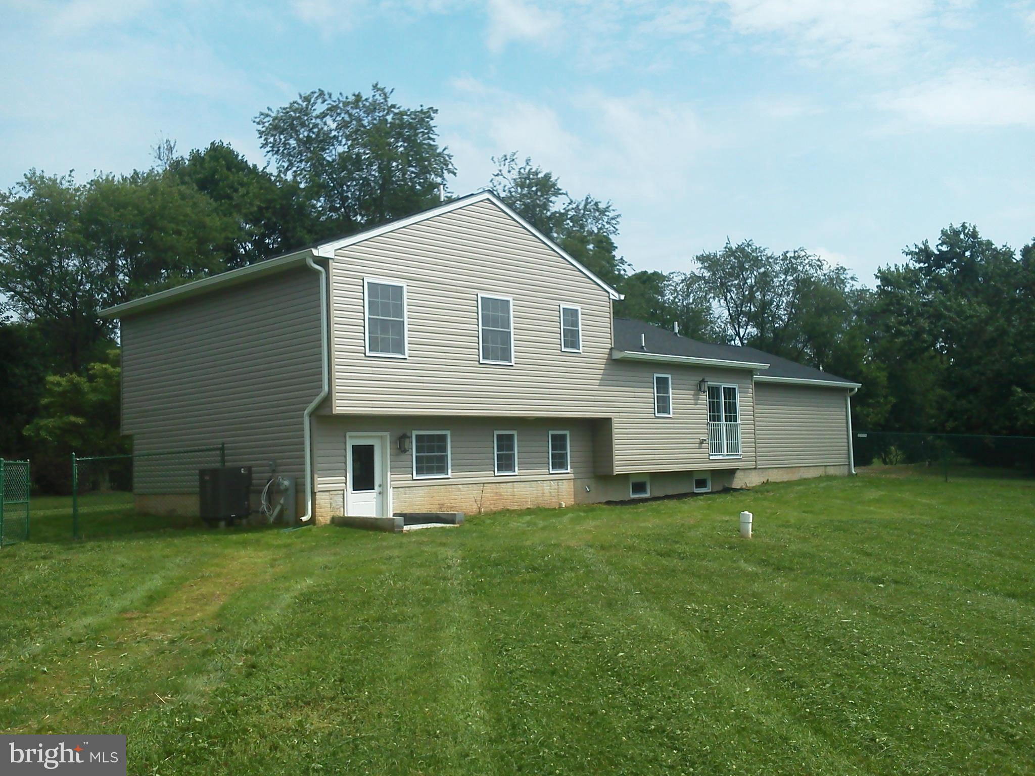 3949 Ridge Road Westminster, MD 21157 - Photo 26 of 29 Exterior (General)
