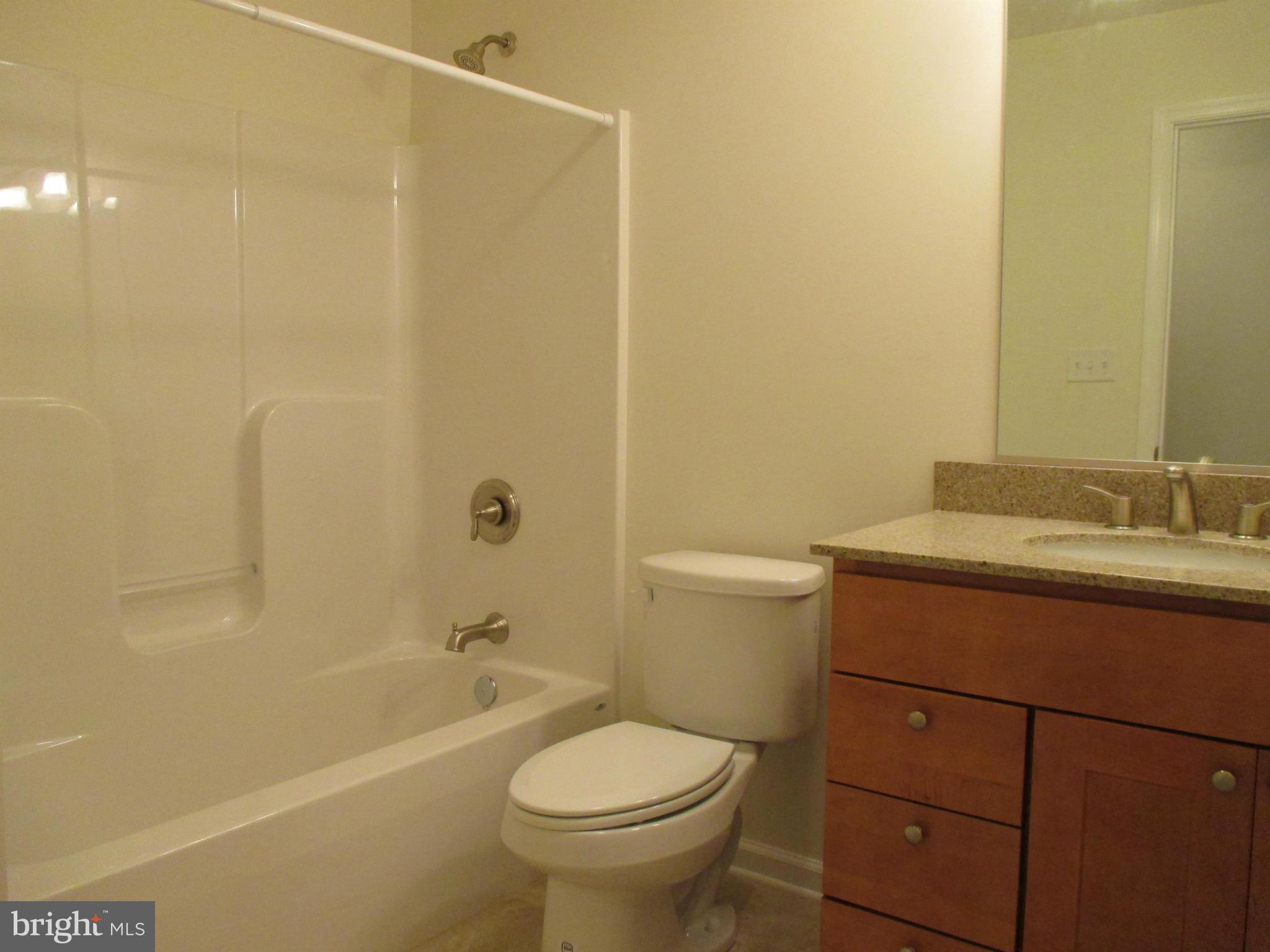 3949 Ridge Road Westminster, MD 21157 - Photo 5 of 29 Interior (General)