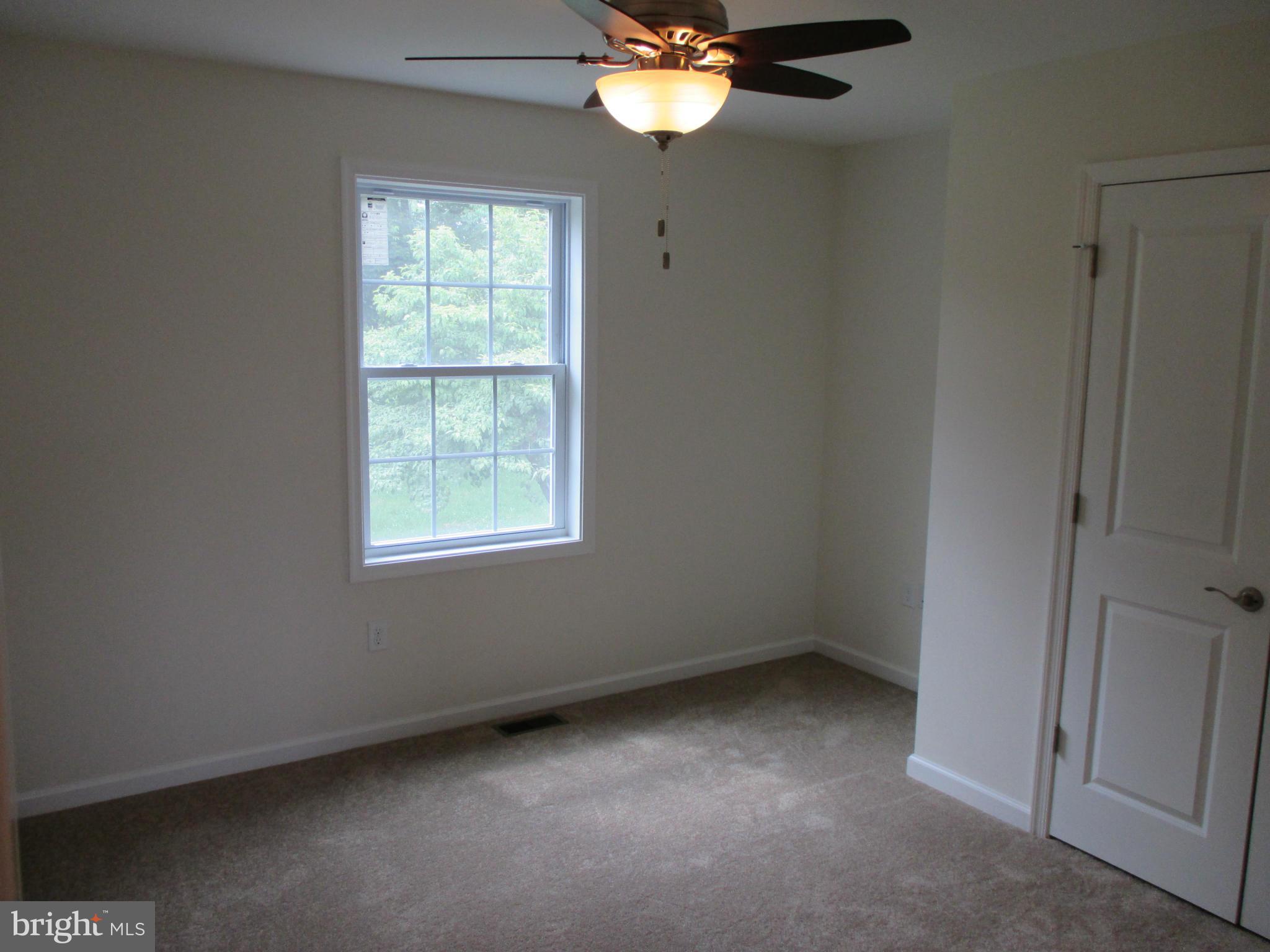 3949 Ridge Road Westminster, MD 21157 - Photo 7 of 29 Interior (General)