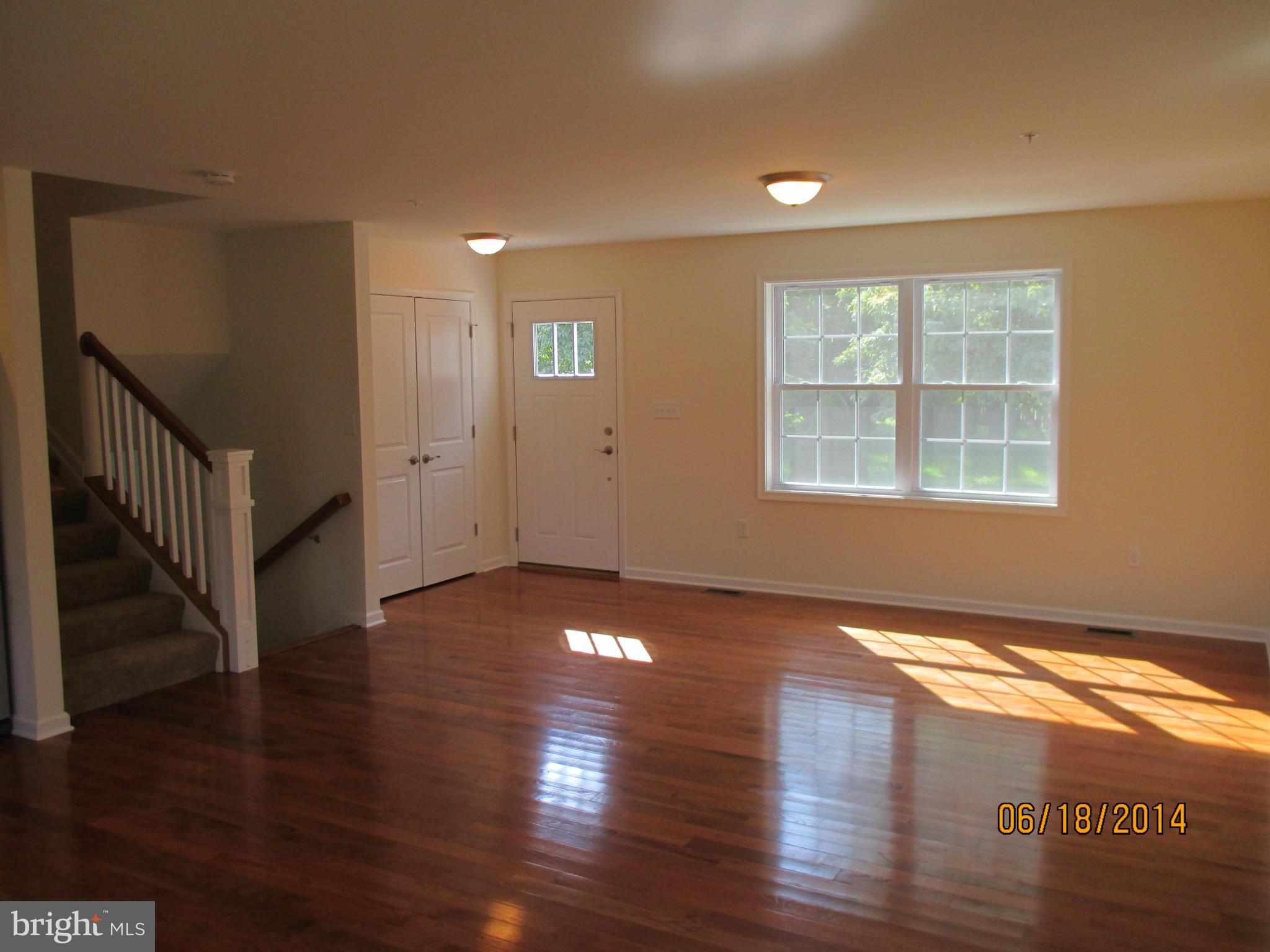 3949 Ridge Road Westminster, MD 21157 - Photo 9 of 29 Interior (General)