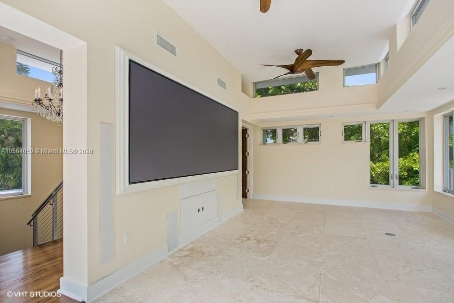 335 Pacific Road Key Biscayne, FL 33149 - Photo 27 of 50 a view interior of the house