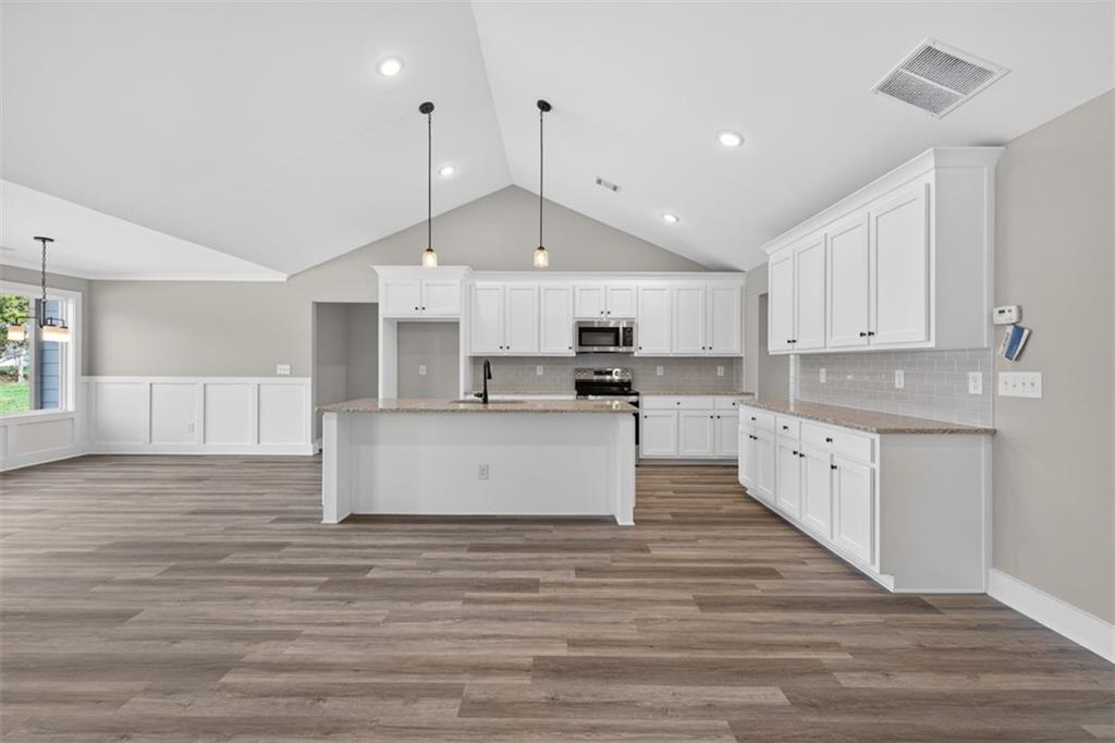 203 Nativity Cove Bethlehem, GA 30680 - Photo 7 of 47