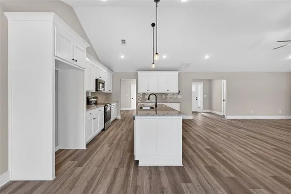 $519,900 | 203 Nativity Cove, Bethlehem, GA 30680