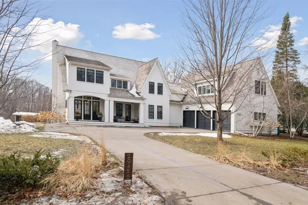 $3,795,000 | 20455 Park Place, Excelsior, MN 55331