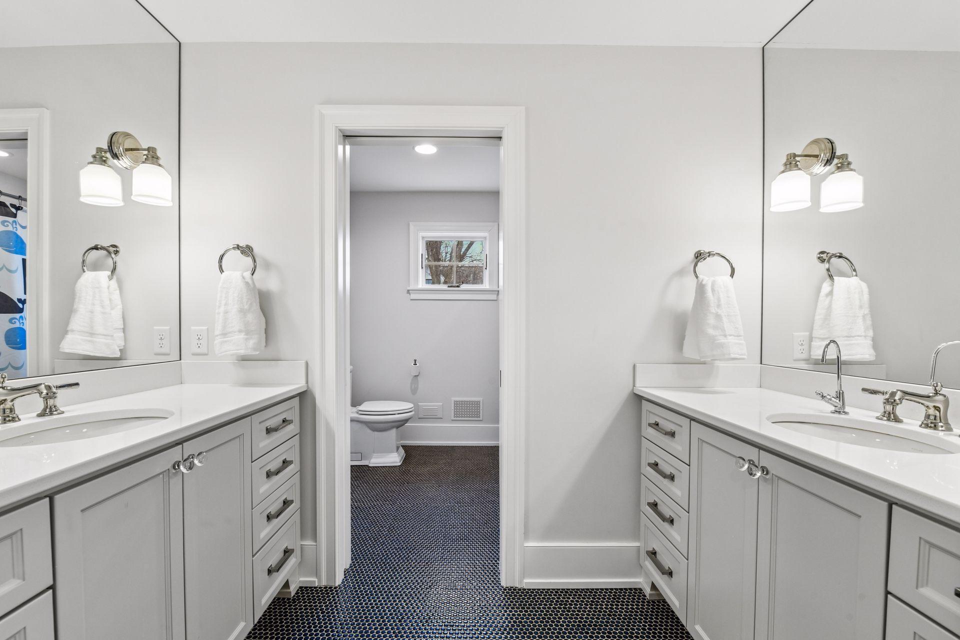 20455 Park Place Excelsior, MN 55331 - Photo 21 of 42