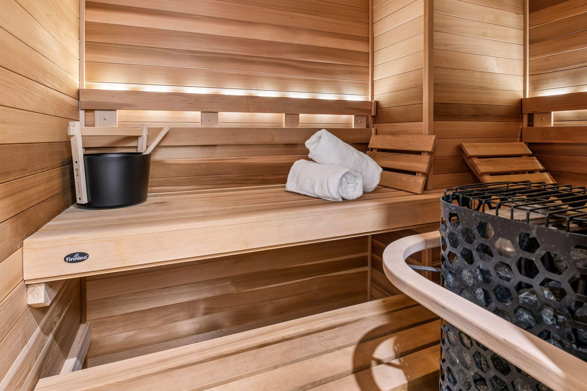 20455 Park Place Excelsior, MN 55331 - Photo 31 of 42