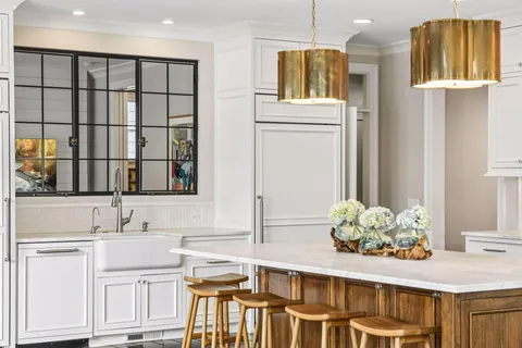 $3,795,000 | 20455 Park Place, Excelsior, MN 55331