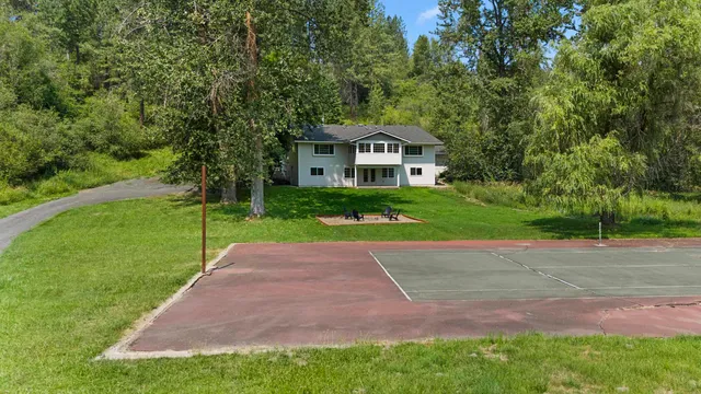 $700,000 | 28921 North River Estates Drive, Chattaroy, WA 99003