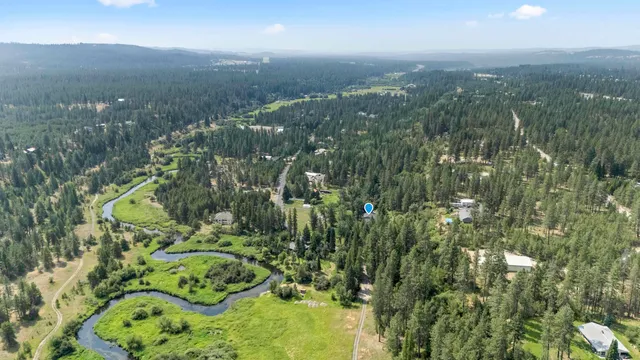 $700,000 | 28921 North River Estates Drive, Chattaroy, WA 99003