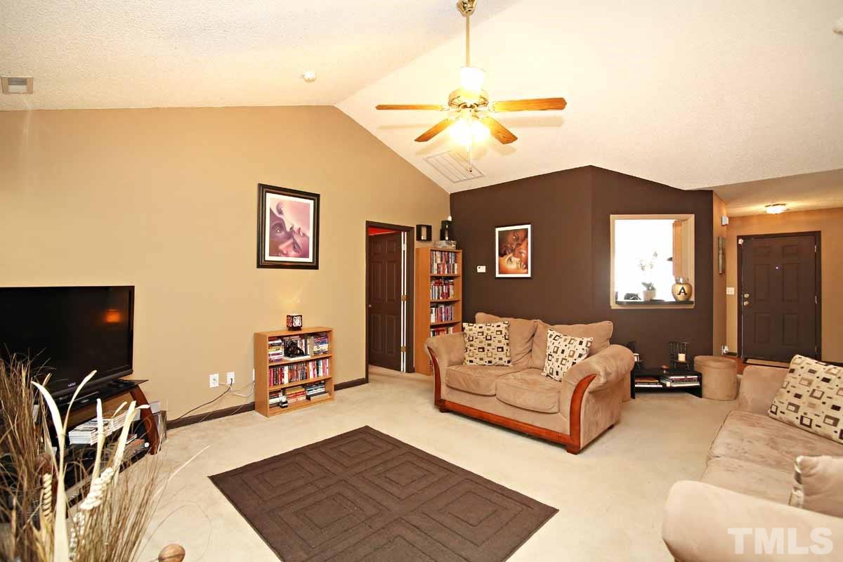 4024 Mindspring Drive Raleigh, NC 27610 - Photo 11 of 25 Gallery Image 11