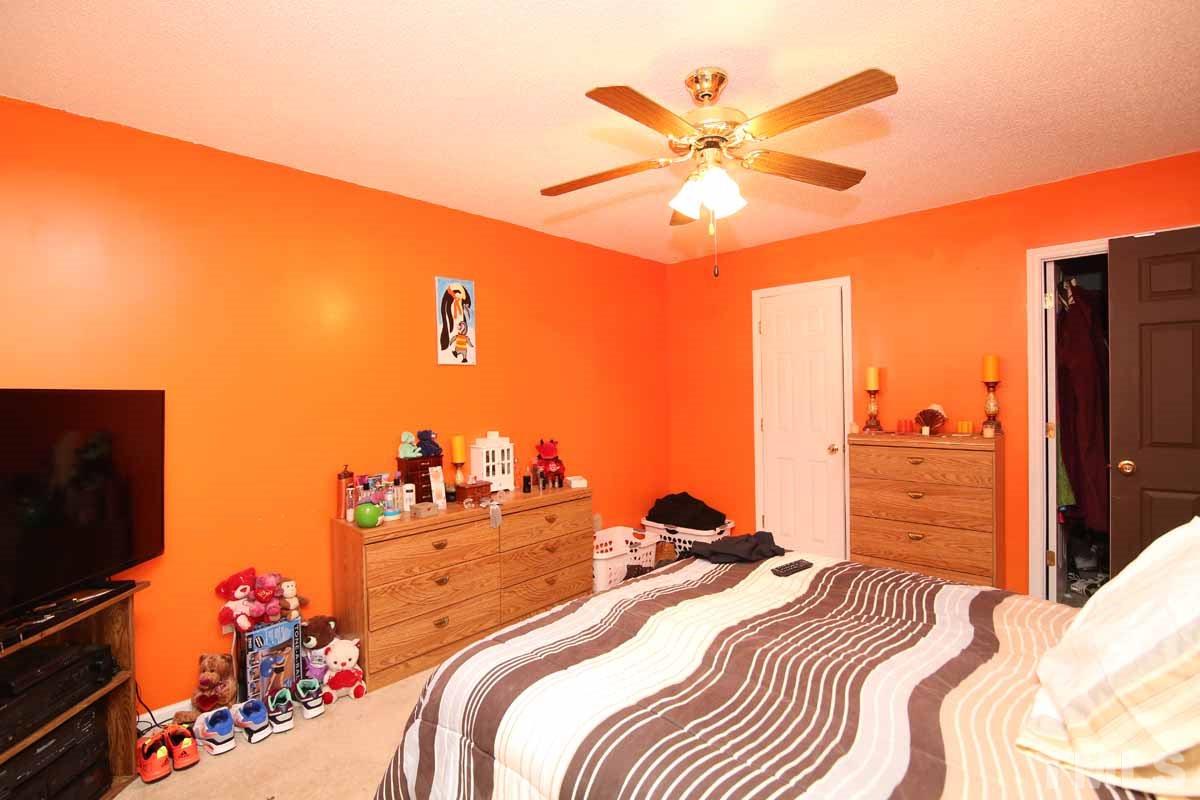 4024 Mindspring Drive Raleigh, NC 27610 - Photo 15 of 25 Gallery Image 15