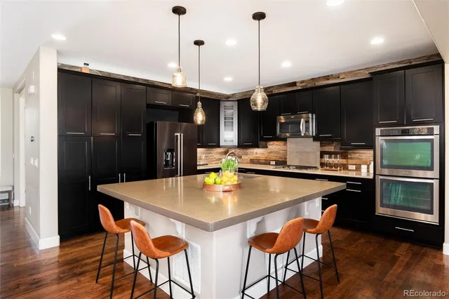 $1,275,000 | 10640 Star Thistle Court, Highlands Ranch, CO 80126