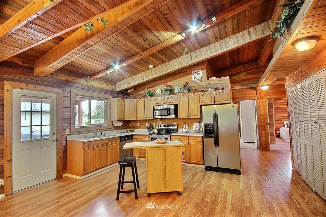 351 John Jacobs Road Port Angeles, WA 98362 - Photo 9 of 19