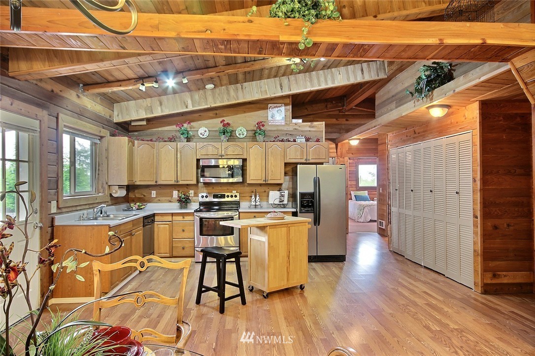 351 John Jacobs Road Port Angeles, WA 98362 - Photo 10 of 19