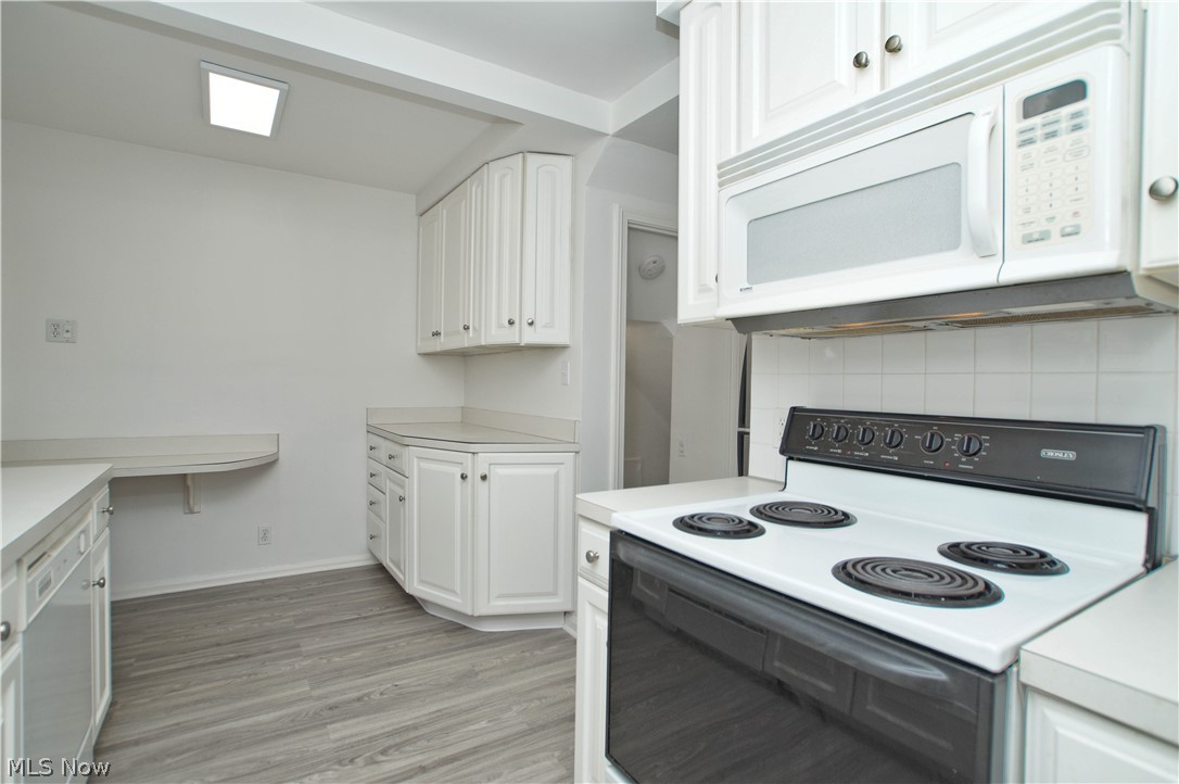 1149 Argonne Road Cleveland, OH 44121 - Photo 13 of 28 Gallery Image 13