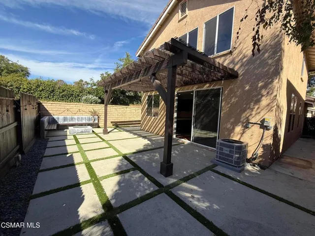 $3,900 | 4458 Via Arandana, Camarillo, CA 93012