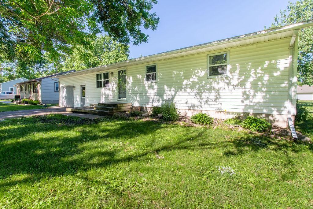 112 4th Street South Raymond, MN 56282 - Photo 30 of 31