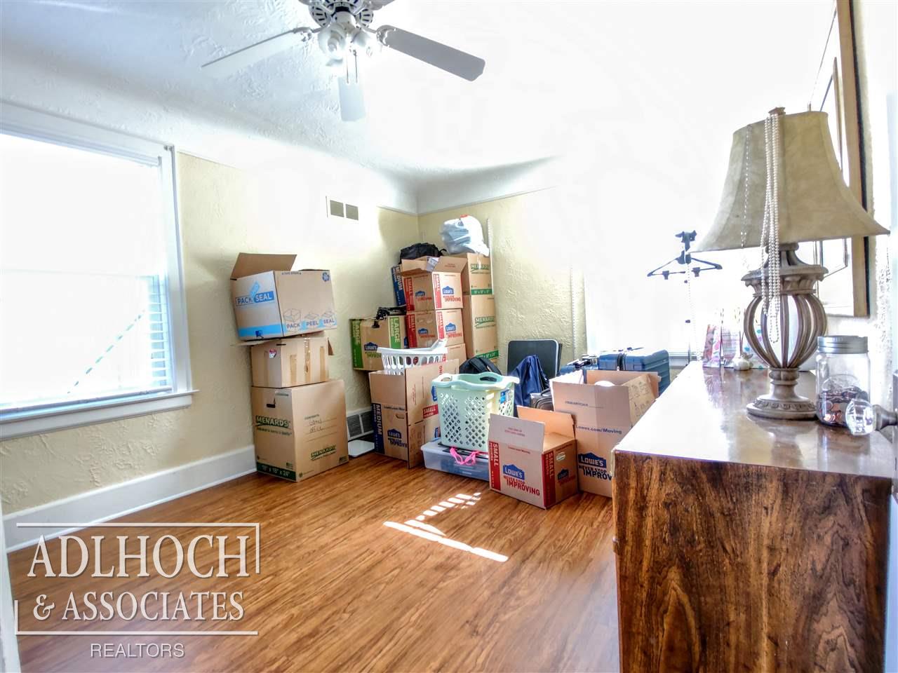740 Lincoln Road Grosse Pointe, MI 48230 - Photo 16 of 22 50037904-15.JPG