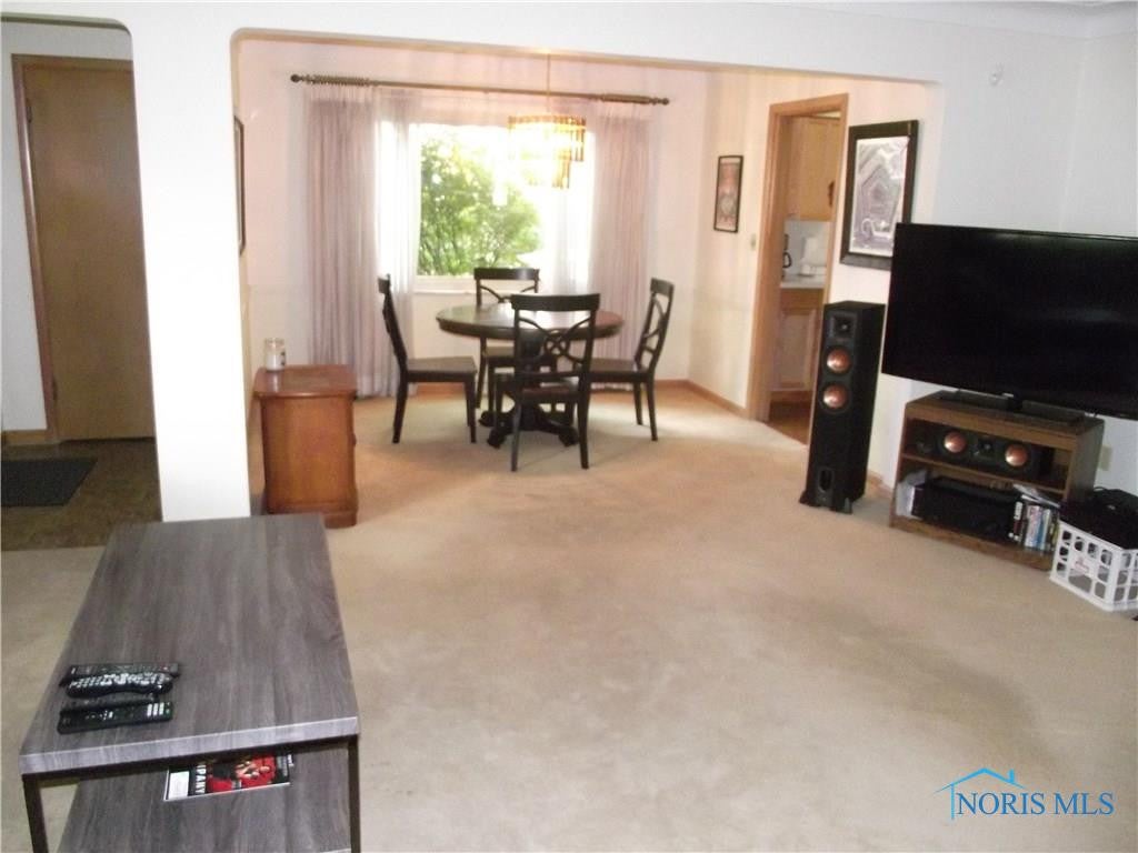 3176 Aldringham Road Toledo, OH 43606 - Photo 10 of 27 Gallery Image 10