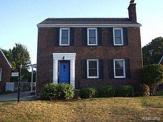 15550 Charles R Avenue Eastpointe, MI 48021 - Photo 1 of 1 Front