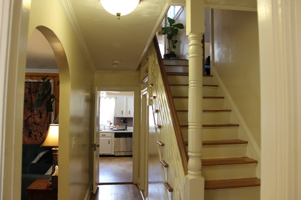 30 Marwood Road Worcester, MA 01602 - Photo 13 of 42