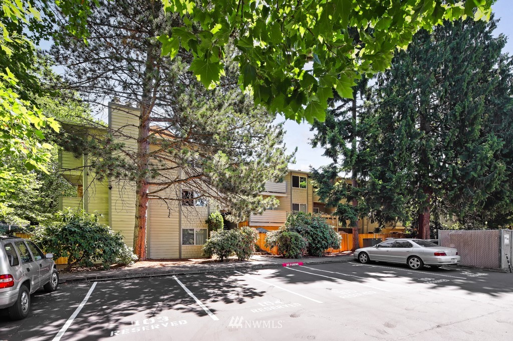 1150 Sunset Boulevard Northeast, Unit 104 Renton, WA 98056 - Photo 15 of 17
