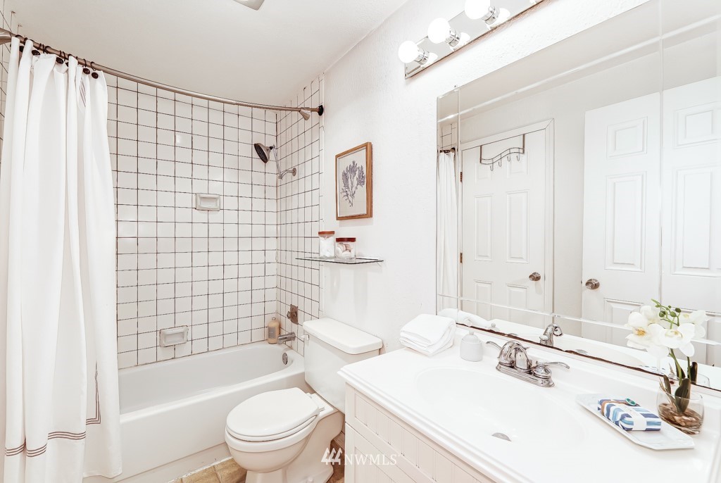 1150 Sunset Boulevard Northeast, Unit 104 Renton, WA 98056 - Photo 10 of 17