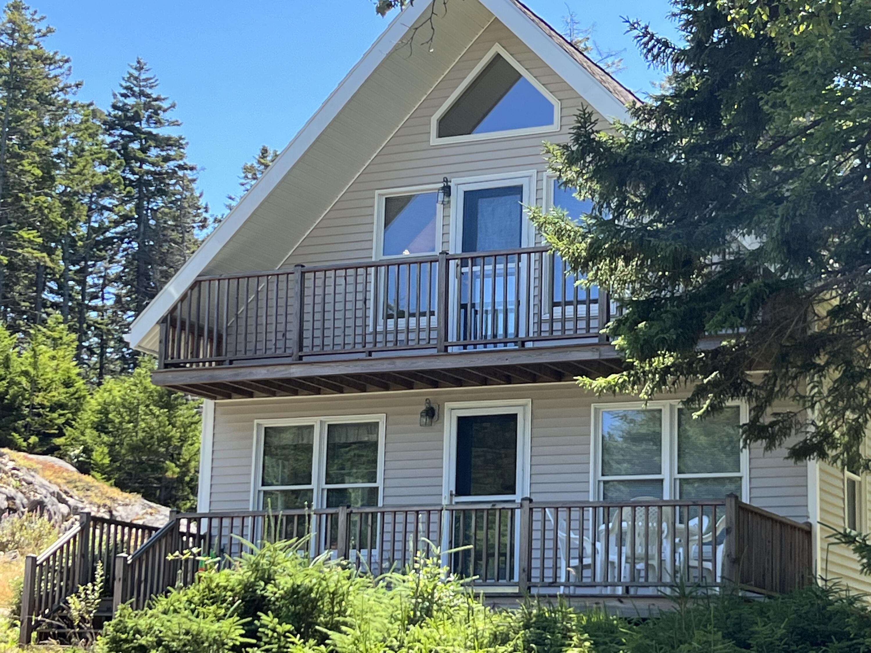 15 High Road, Frenchboro, ME 04635 Compass