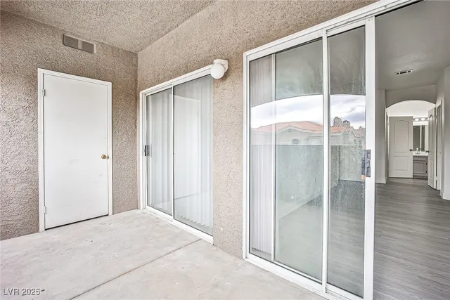 $1,450 | 5525 West Flamingo Road, Unit 2002, Las Vegas, NV 89103