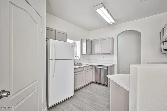 $1,450 | 5525 West Flamingo Road, Unit 2002, Las Vegas, NV 89103