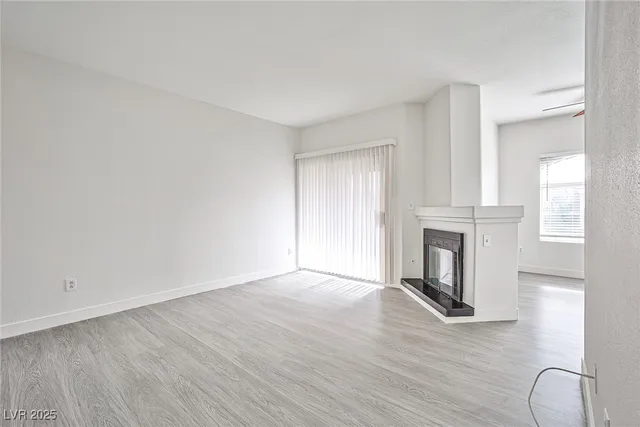 $1,450 | 5525 West Flamingo Road, Unit 2002, Las Vegas, NV 89103