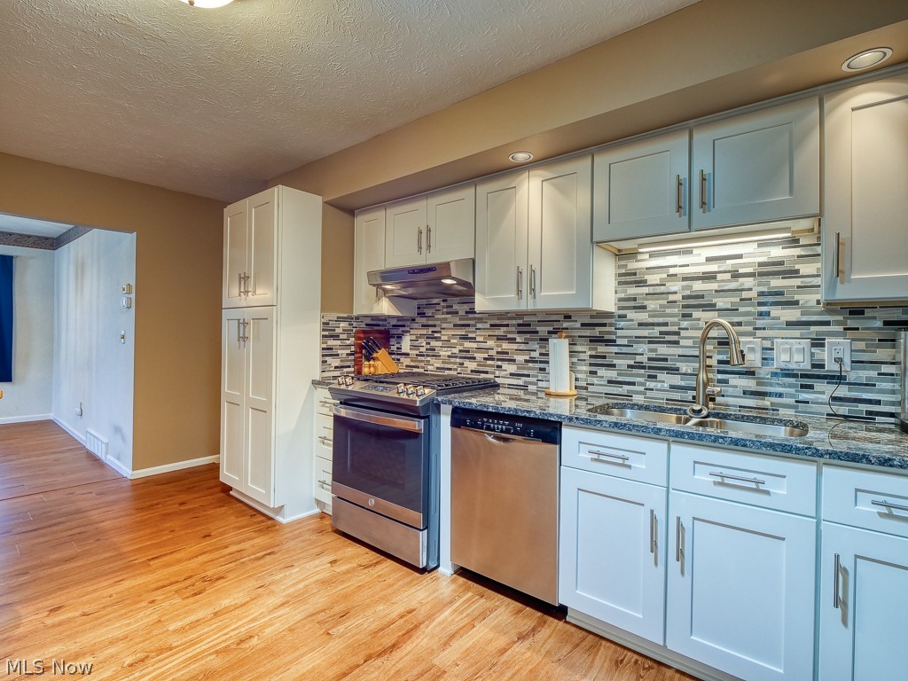 14606 Sprague Road Cleveland, OH 44130 - Photo 11 of 34
