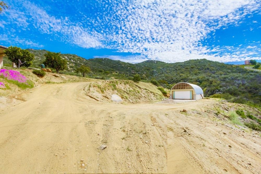 421 Peutz Valley Road Alpine, CA 91901 - Photo 23 of 25