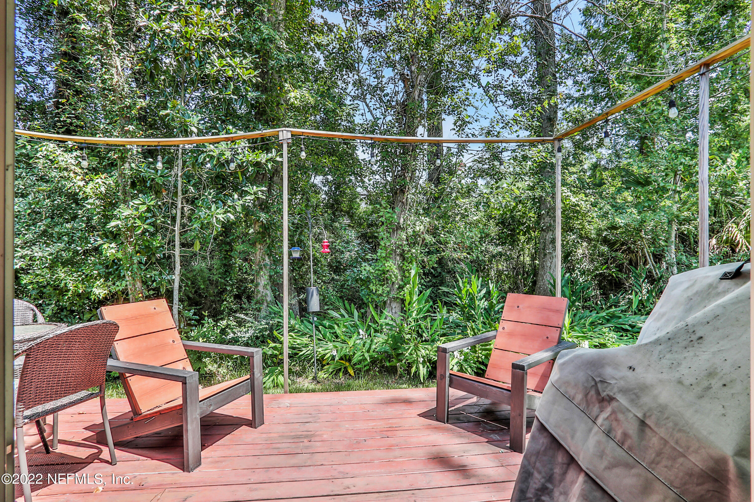 7507 Hilsdale Road Jacksonville, FL 32216 - Photo 33 of 38 a outdoor view with a sitting space